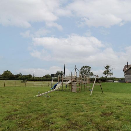 Hallgarth Farm Holiday Lodge Pershore Exteriör bild