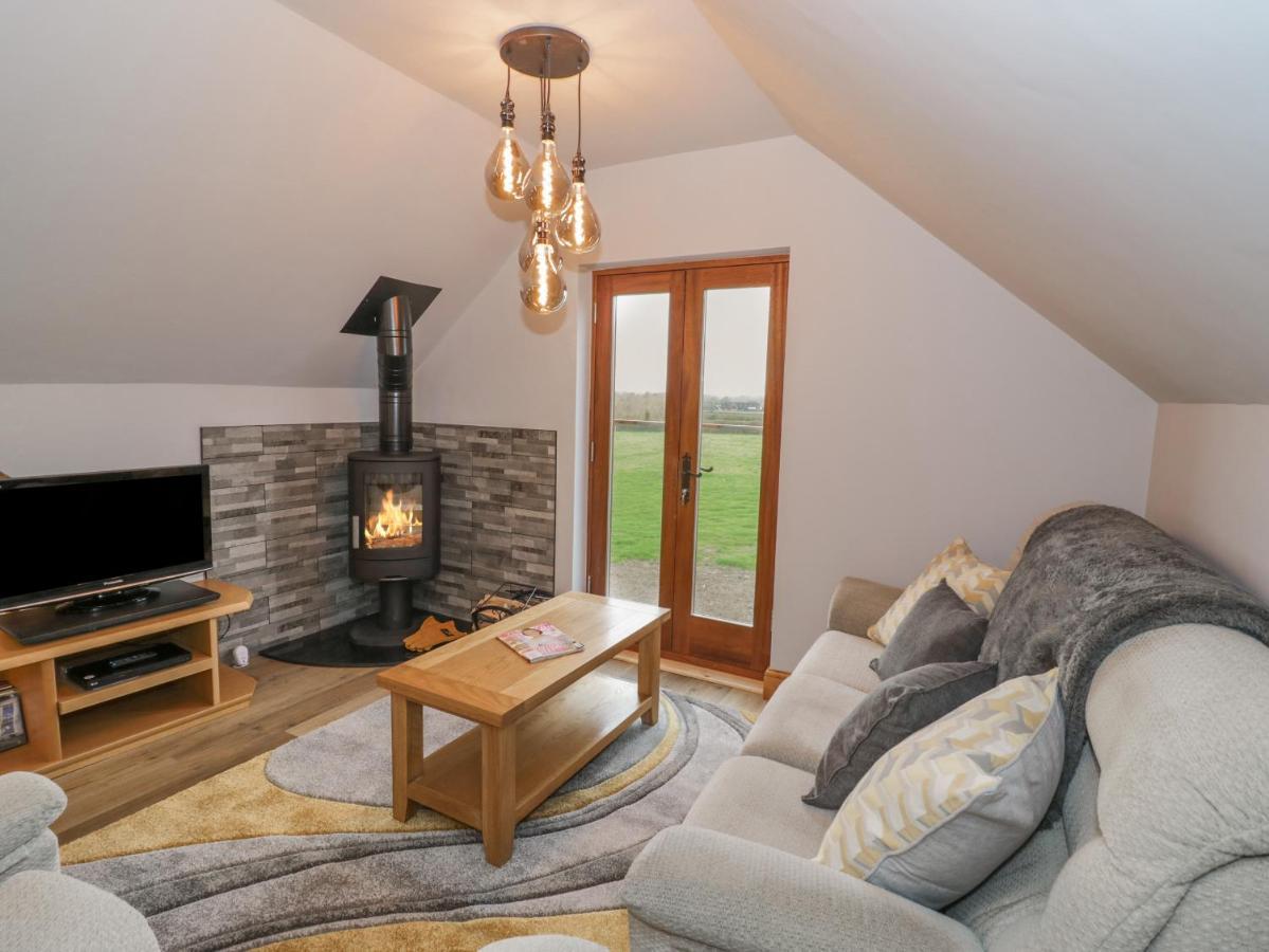 Hallgarth Farm Holiday Lodge Pershore Exteriör bild