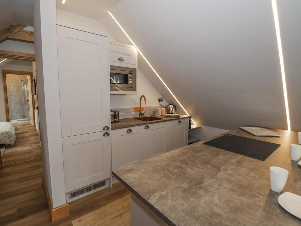 Hallgarth Farm Holiday Lodge Pershore Exteriör bild
