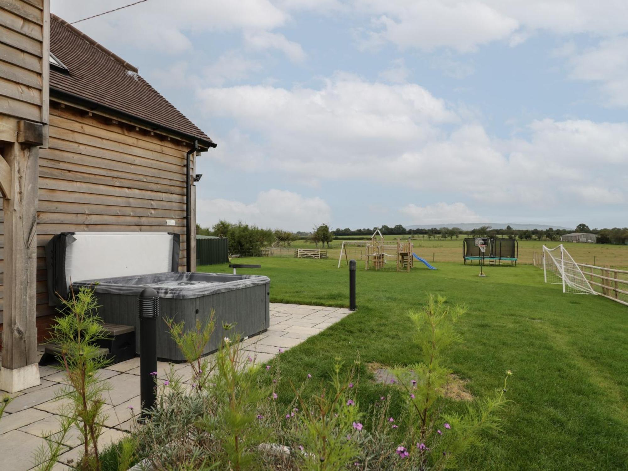 Hallgarth Farm Holiday Lodge Pershore Exteriör bild